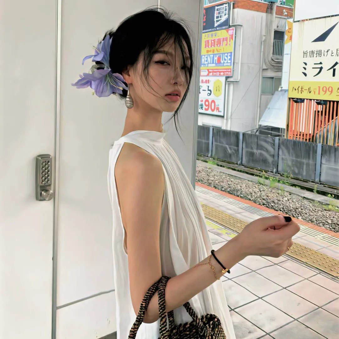 蓝色马蹄莲